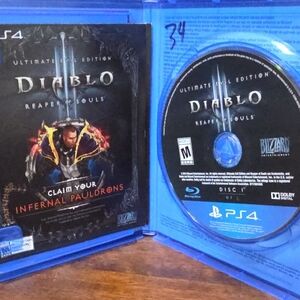 Diablo III: Reaper of Souls Ultimate Evil Edition for PS4 - Blue